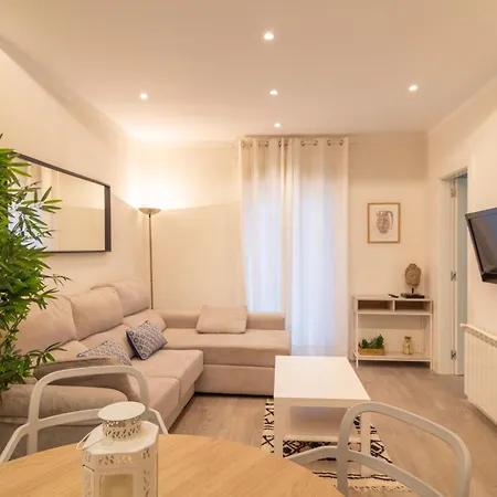 Holidea Calle Bonifaz شقة